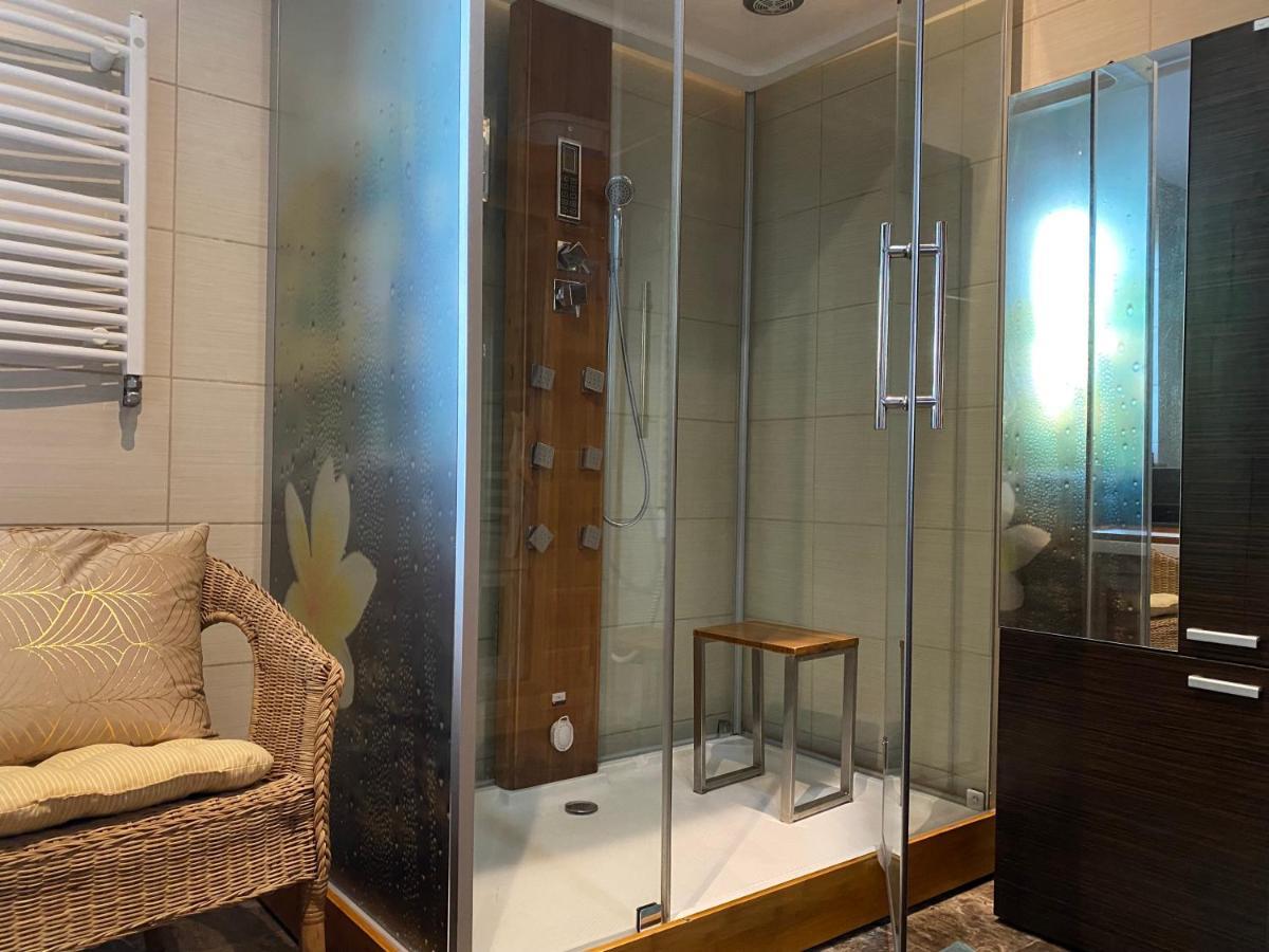 Lux Apartment - Lakefront Apartment In Kamien With Sauna & Hot Tub Only 30 Minutes From Gdansk And Gdynia Eksteriør billede