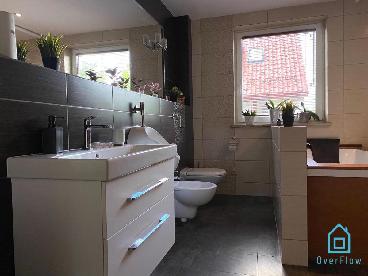 Lux Apartment - Lakefront Apartment In Kamien With Sauna & Hot Tub Only 30 Minutes From Gdansk And Gdynia Eksteriør billede